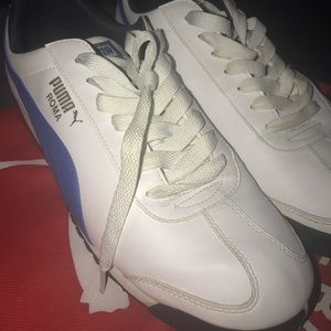 Puma Roma Sneakers (USED)